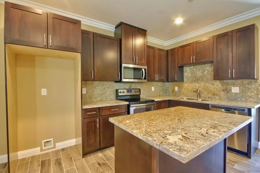 2816-18 D Ave, National City, CA 91950 - #3