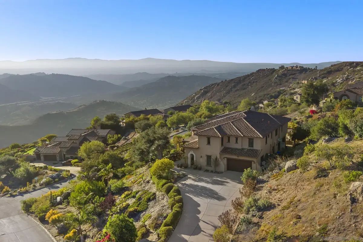 9572 Welk View Dr, Escondido, CA 92026 - #1