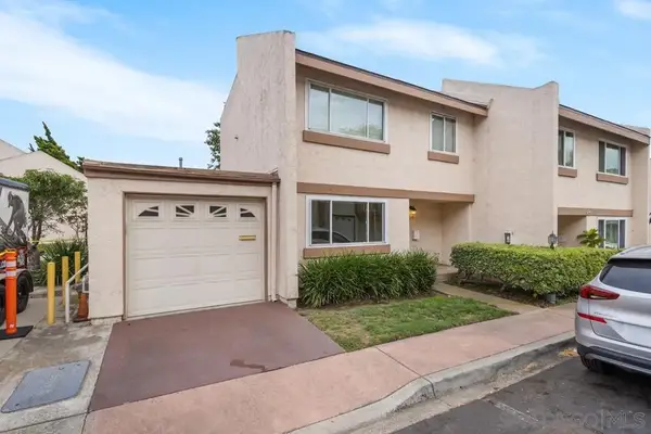 5575 Caminito Roberto, San Diego, CA 92111