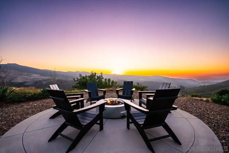 28742 Twin Oaks Valley, Vista, CA 92084 - #3