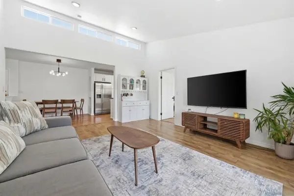 5055 Collwood #320, San Diego, CA 92115