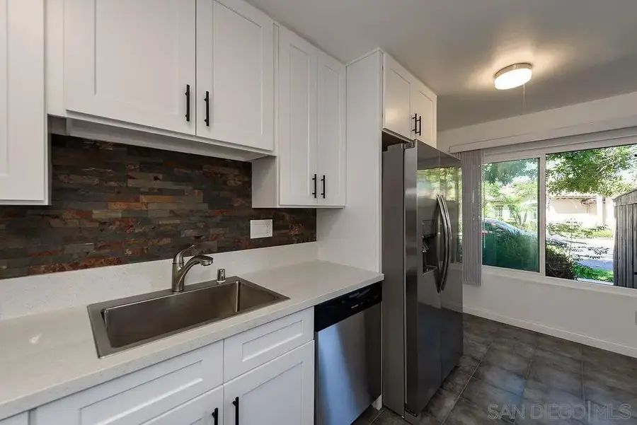 2388 Grand, San Diego, CA 92109 - #3