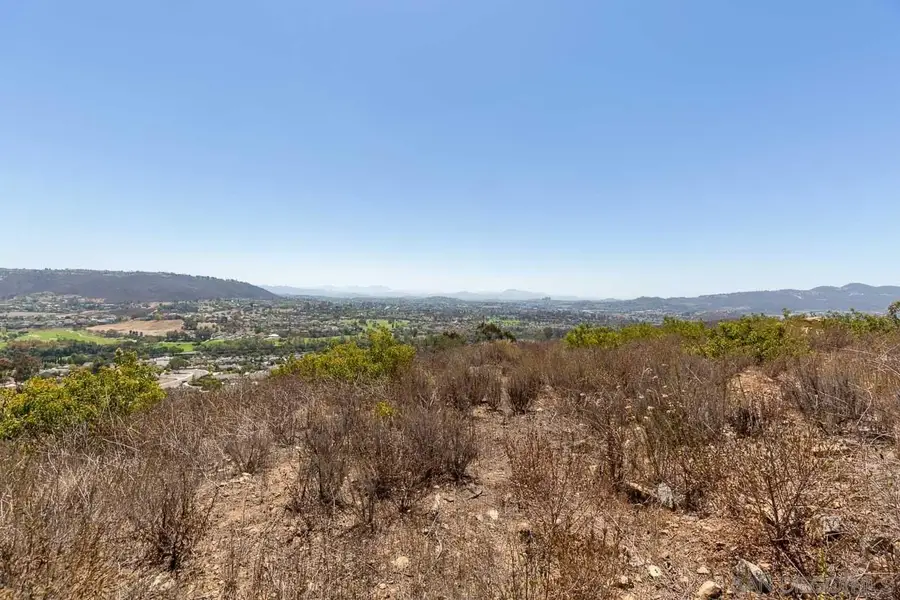 N Twin Oaks Valley Rd, San Marcos, CA 92069 - #3