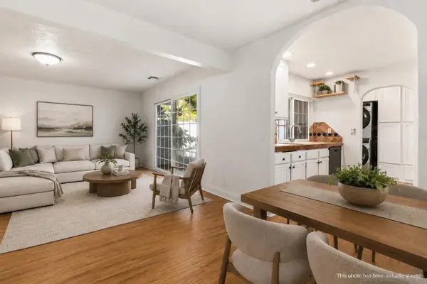 1248 Evergreen Dr, Encinitas, CA 92007