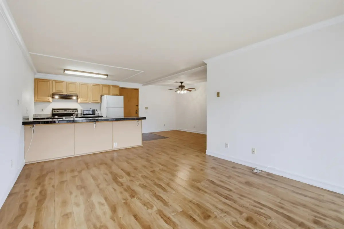 8332 Regents Rd #B, San Diego, CA 92122 - #1
