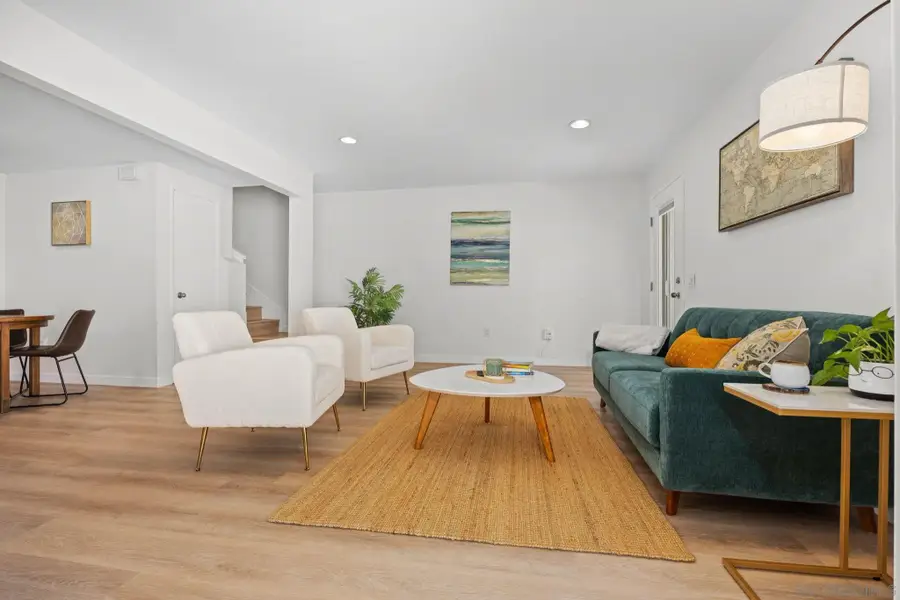 1103 Woodlake Dr, Cardiff By The Sea, CA 92007 - #3