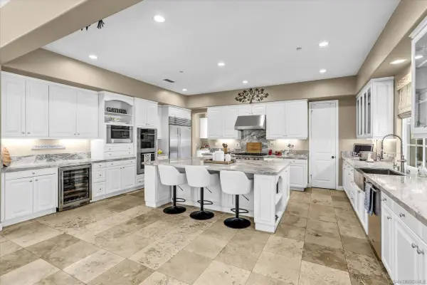 452 Evening View Drive, Chula Vista, CA 91913