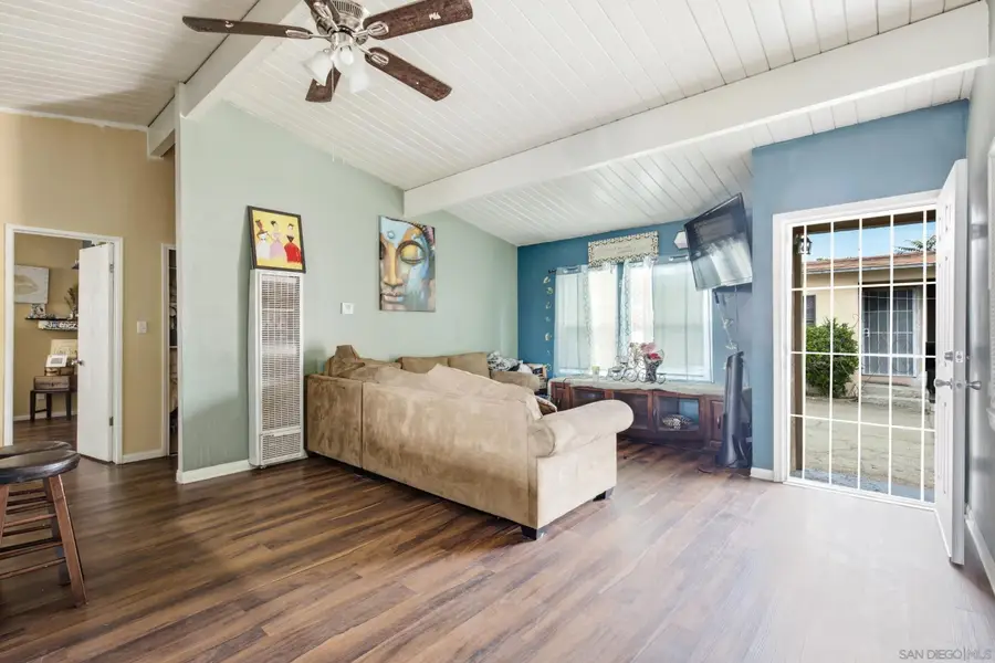 157-159 N Sheriff Ave, San Jacinto, CA 92583 - #3