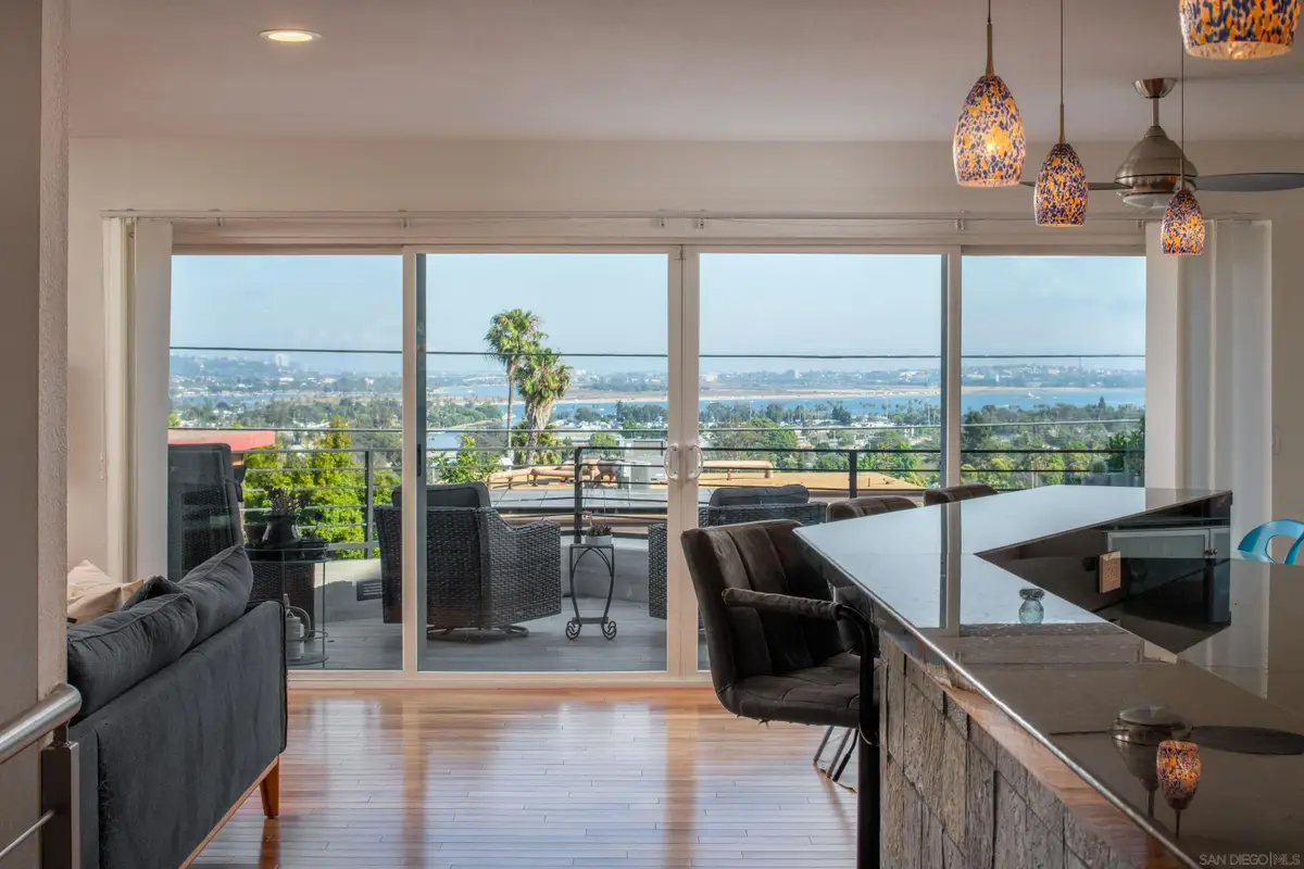 4922 Randall St, San Diego, CA 92109 - #1