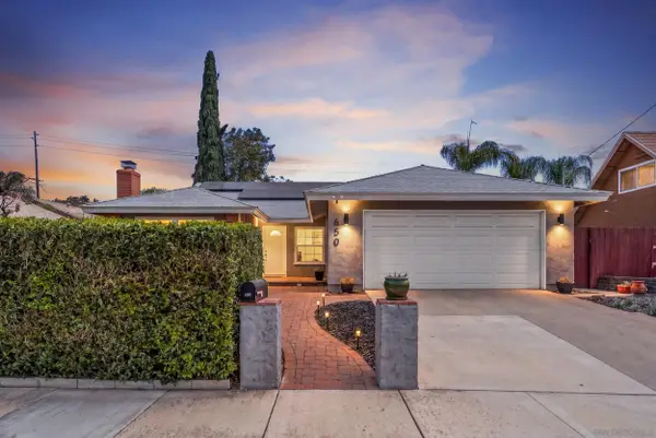 650 Hillward St, Escondido, CA 92027