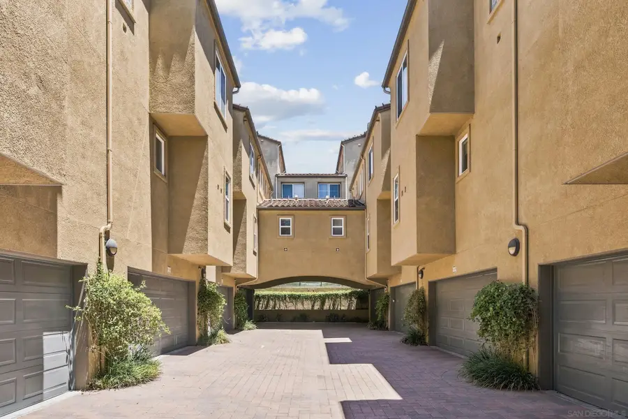 7715 El Cajon Blvd #10, La Mesa, CA 91942 - #2