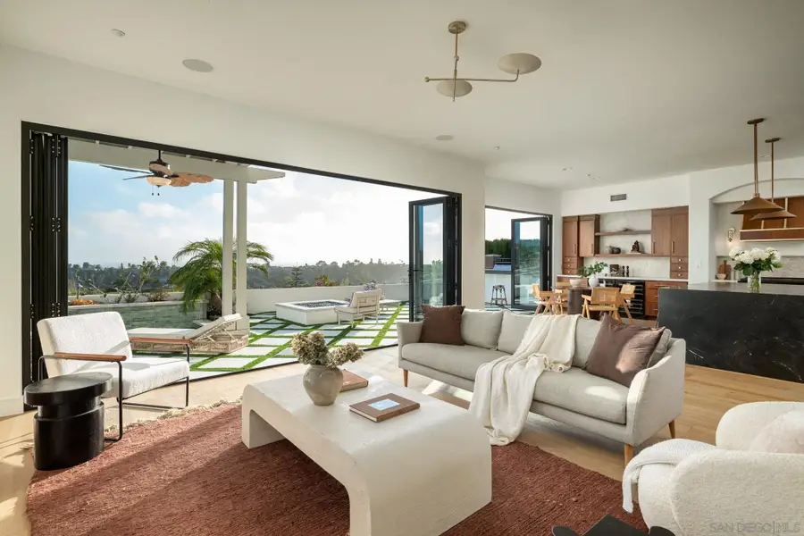 1375 Ravean Ct, Encinitas, CA 92024 - #3