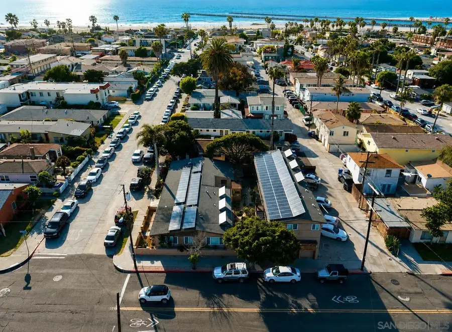 2104 Bacon Street, San Diego, CA 92107 - #2