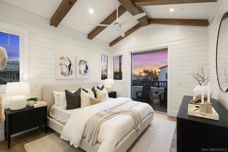 466 Westbourne St, La Jolla, CA 92037 - #3