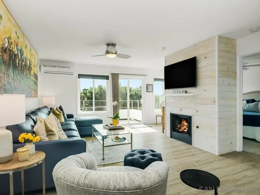 422 Rosecrans St #7, San Diego, CA 92106 - #3