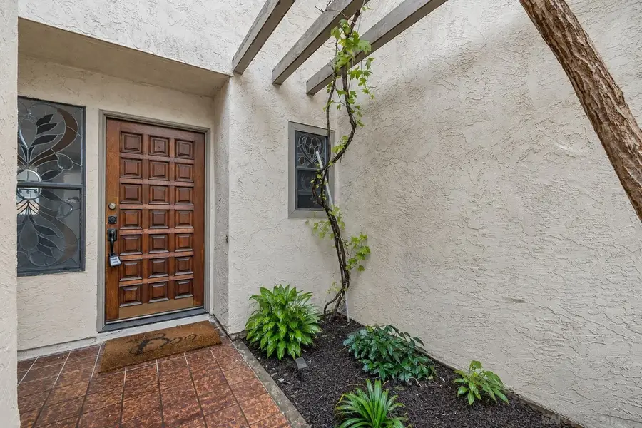 4449 Via Precipicio, San Diego, CA 92122 - #2