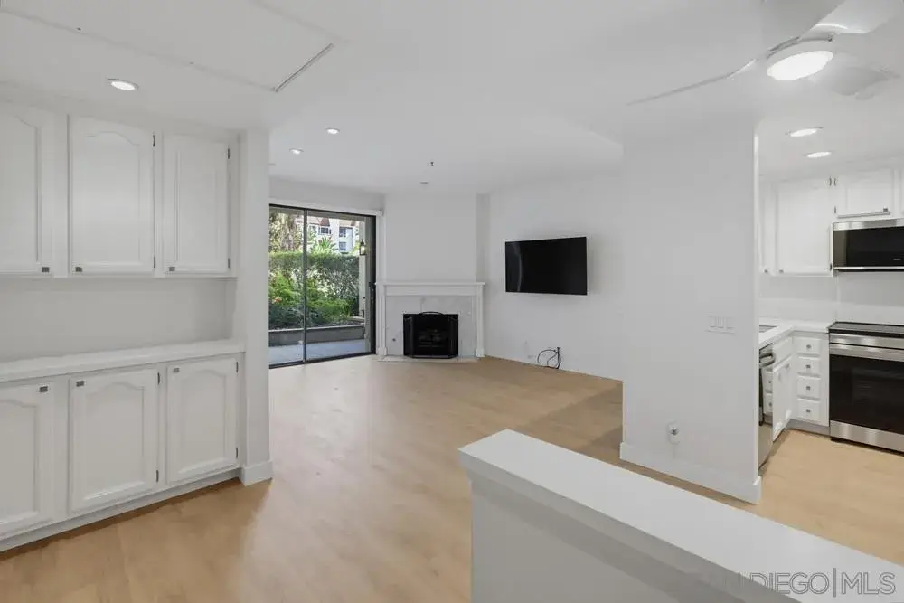 5865 Friars Rd #3104, San Diego, CA 92110 - #1