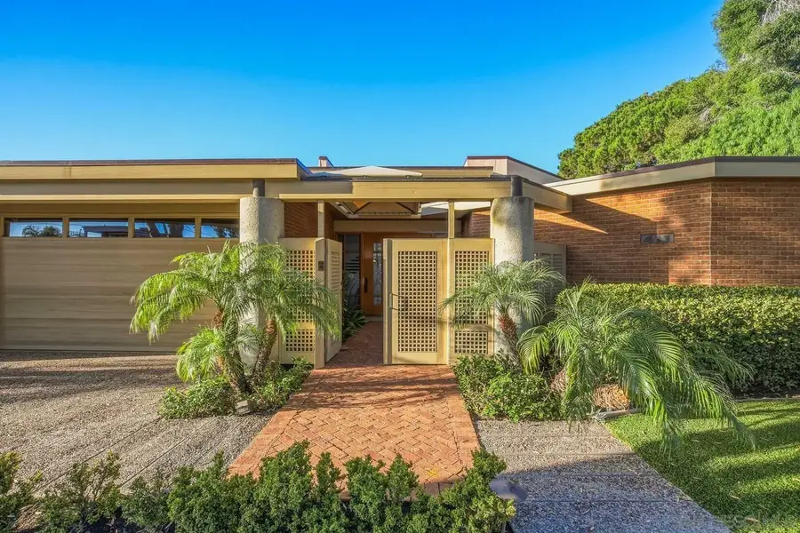 411 1st Street, Coronado, CA 92118 - #3