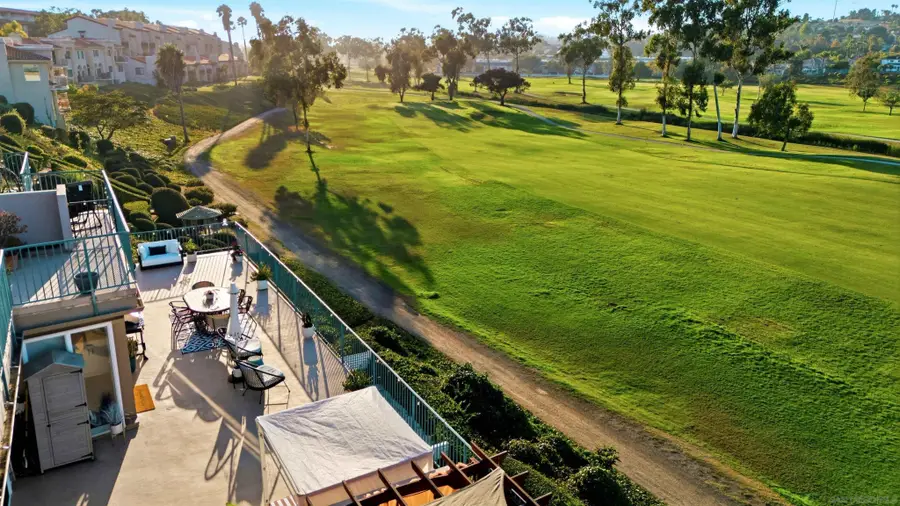 2544 Navarra Dr #12, Carlsbad, CA 92009 - #2