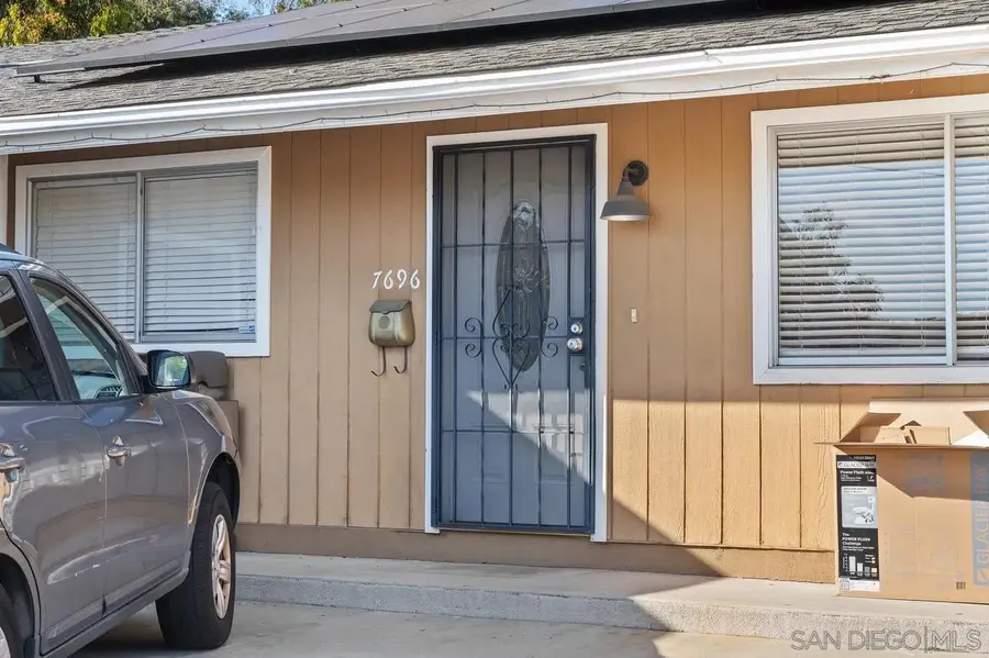 7696 Kiwi St, San Diego, CA 92123 - #3