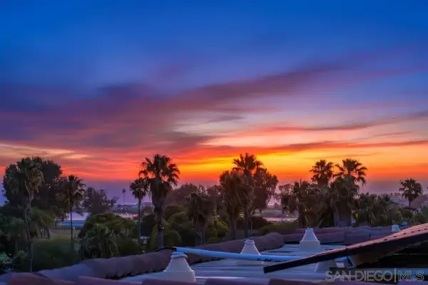 4477 Mentone Street Unit 105, San Diego, CA 92107