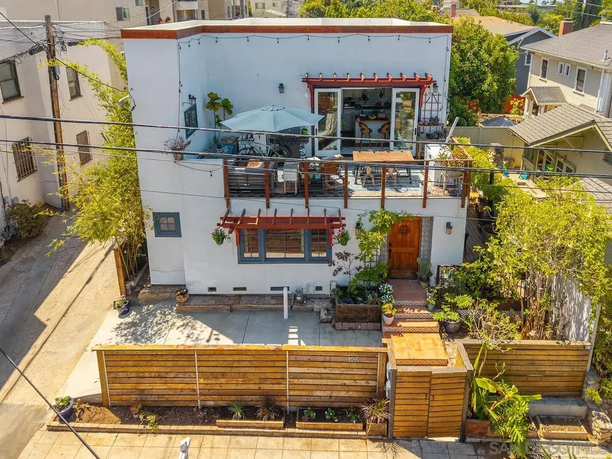 125 -127 W Brookes, San Diego, CA 92103 - #1