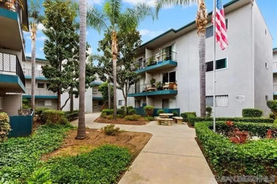 4885 Cole #38, San Diego, CA 92117 - #3