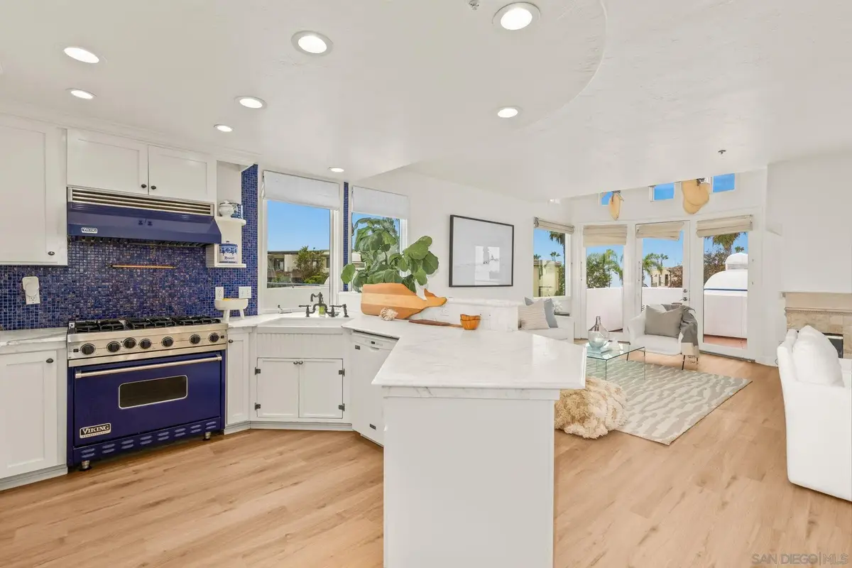 5437 La Jolla Blvd, La Jolla, CA 92037 - #1