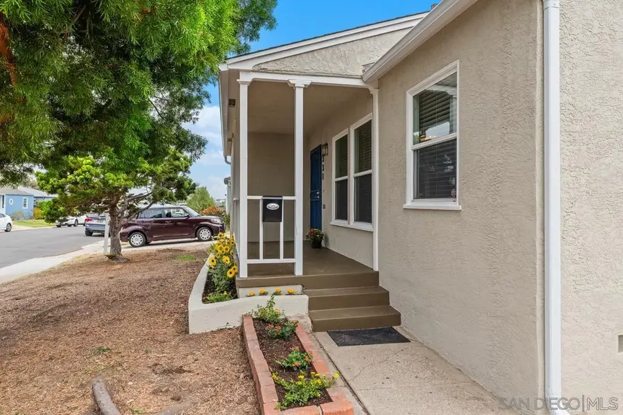 4331 Corinth St, San Diego, CA 92115 - #3