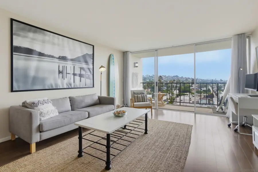 4944 Cass St #909, San Diego, CA 92109 - #2