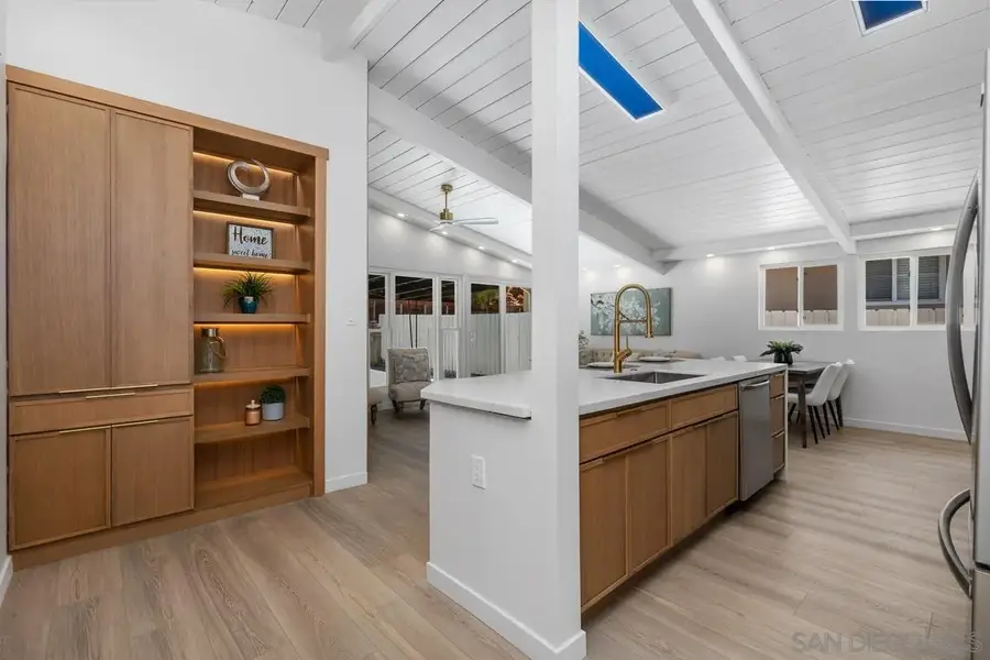 5556 Baja Dr, San Diego, CA 92115 - #3