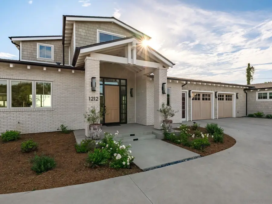 1212 Hymettus Avenue, Encinitas, CA 92024 - #2