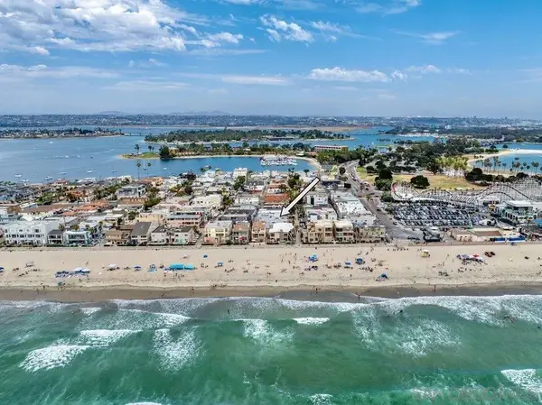 711 Island Ct #B, San Diego, CA 92109