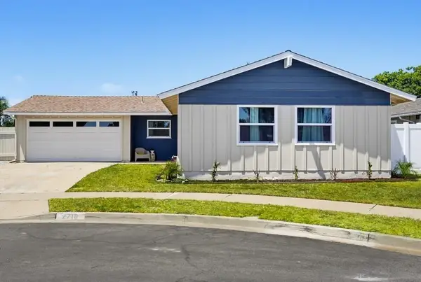 2718 Powhatan Ave., San Diego, CA 92117