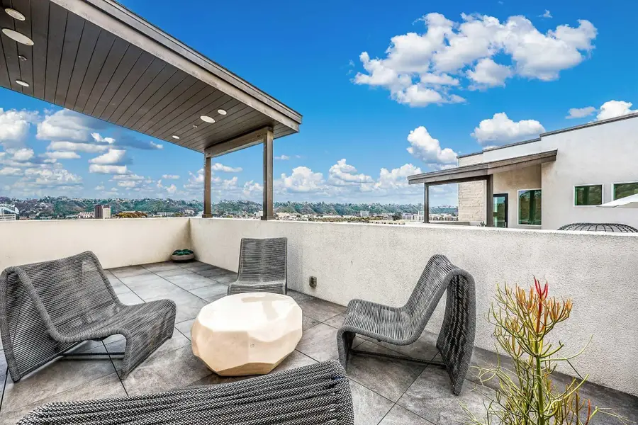 2858 Avella Cir, San Diego, CA 92108 - #2