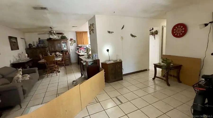 1005 Paraiso Avenue, Spring Valley, CA 91977 - #3