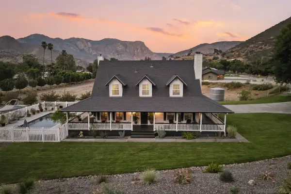 15725 Miss Ellie Ln, Lakeside, CA 92040