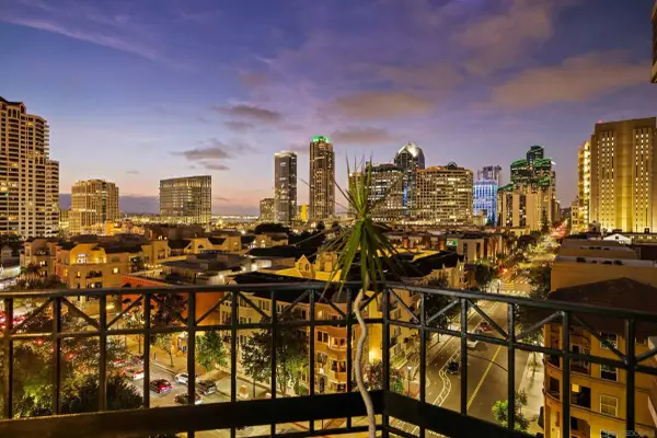 500 W Harbor Drive #1013, San Diego, CA 92101