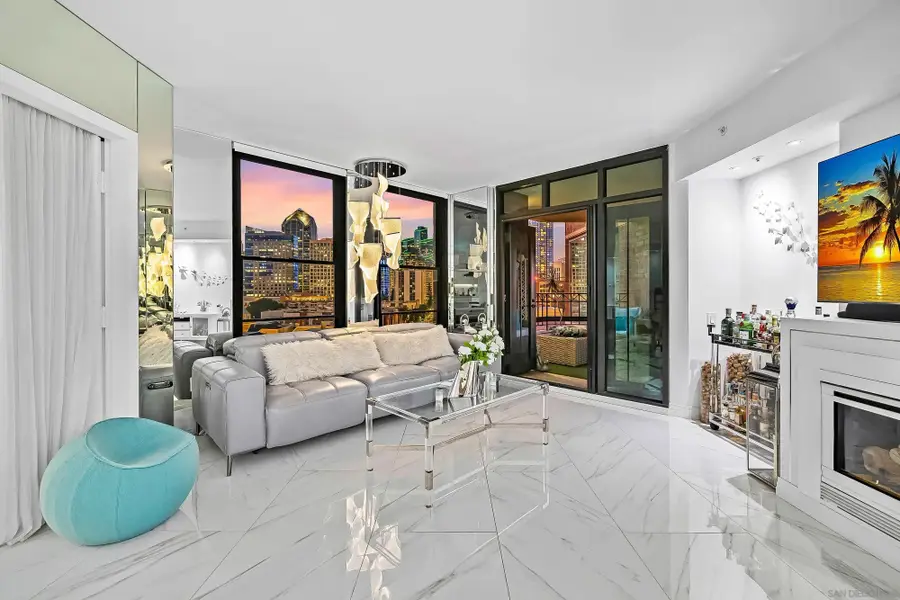 500 W Harbor Drive #1013, San Diego, CA 92101 - #3