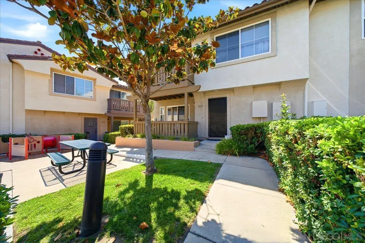 6015 Paseo Salinero, Carlsbad, CA 92009 - #1
