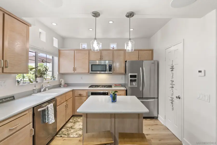 221 Donax Ave #4, Imperial Beach, CA 91932 - #3