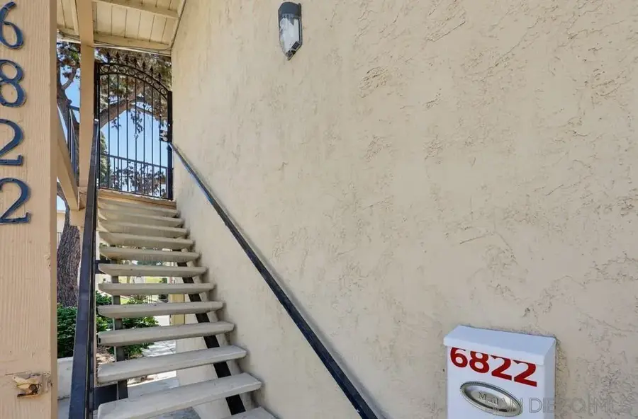 6822 Camphor Lane, San Diego, CA 92139 - #3