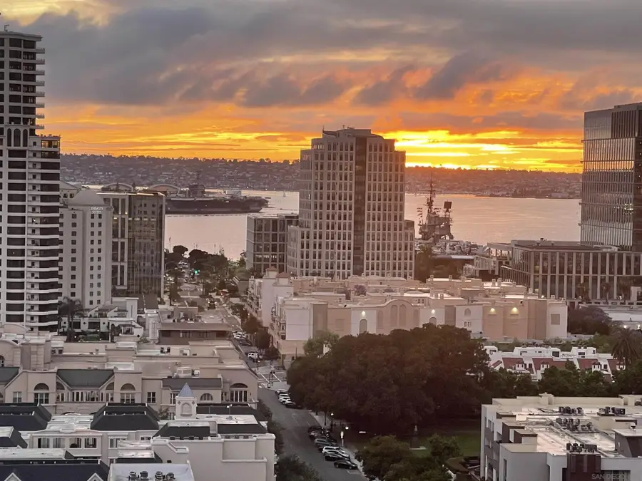 645 Front Street #1806, San Diego, CA 92101 - #3
