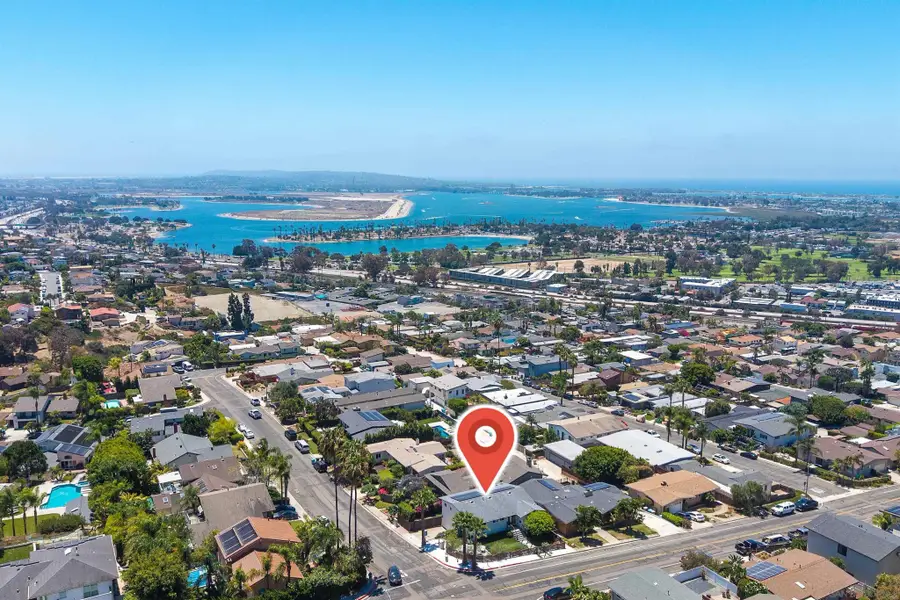 3547 Brandywine Street, San Diego, CA 92117 - #2