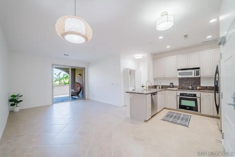 3877 Pell #113, San Diego, CA 92130 - #2