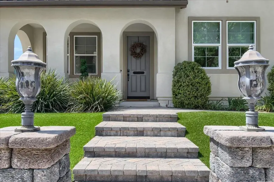 6048 Cala Lily St, Santee, CA 92071 - #2