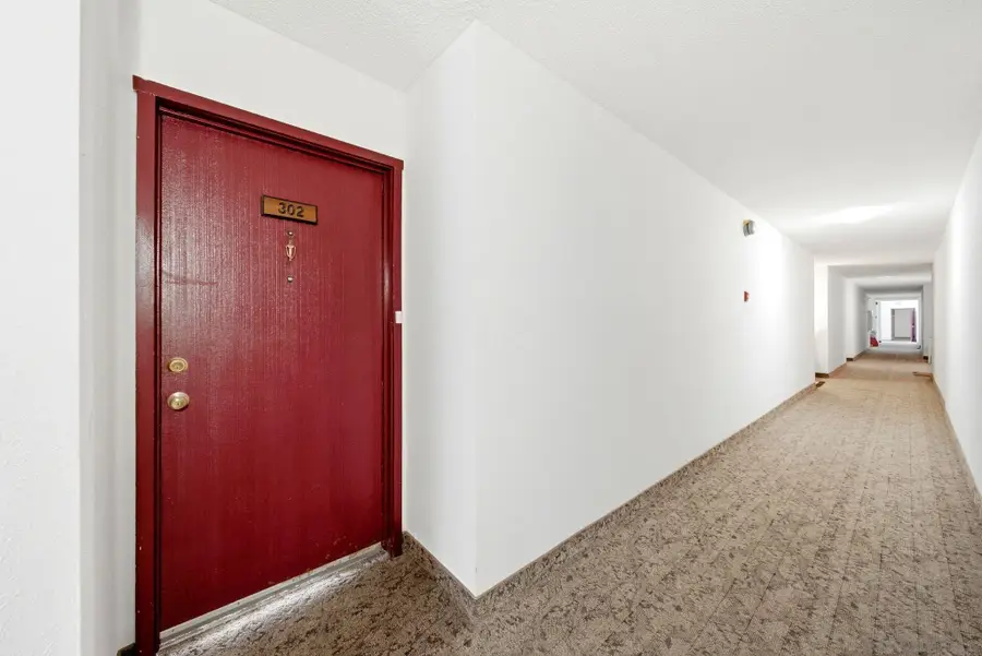 6780 Friars Rd #302, San Diego, CA 92108 - #2