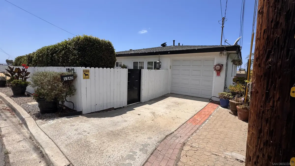 1342 Gertrude, San Diego, CA 92110 - #1