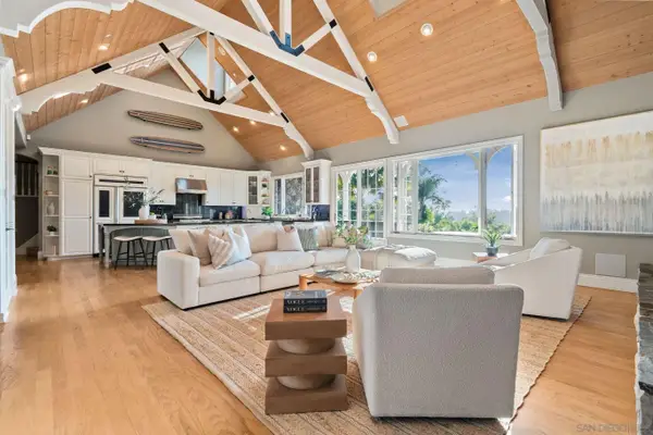 3537-39 Dove Hollow Rd., Encinitas, CA 92024