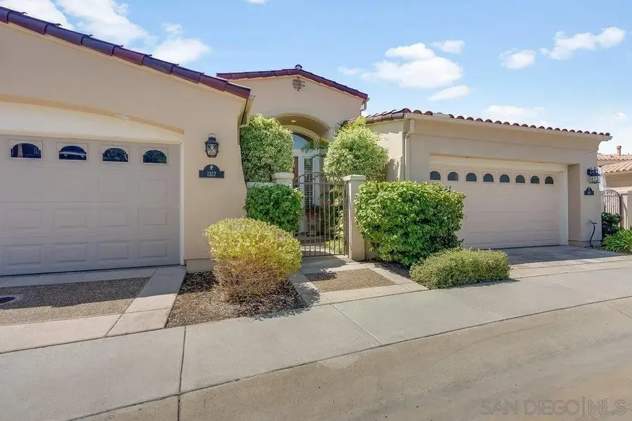 1317 Caminito Floreo, La Jolla, CA 92037 - #2